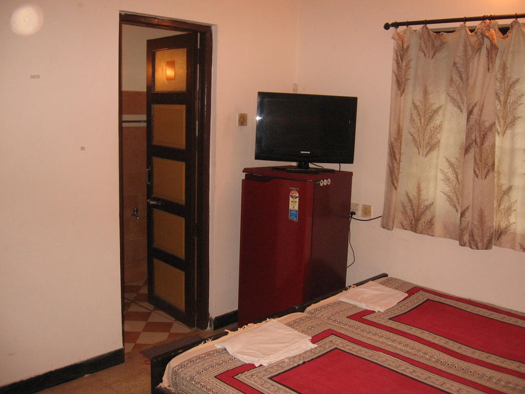 Bethany Inn Vagator Room photo